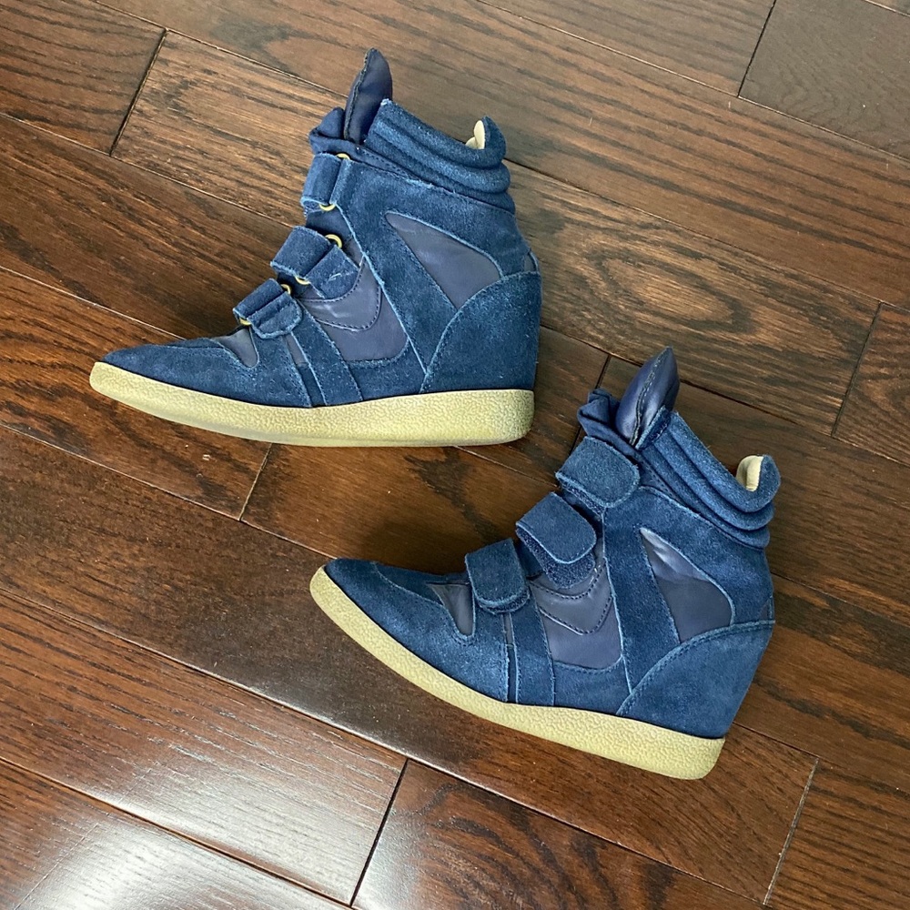 Steve Madden Hilight Wedge Sneaker - Size 5